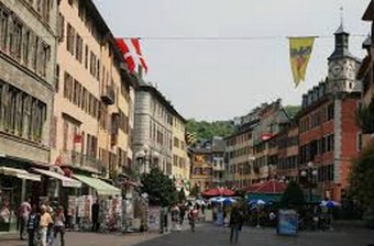 Le peintre savoyard Lucien Poignant est né à Chambéry